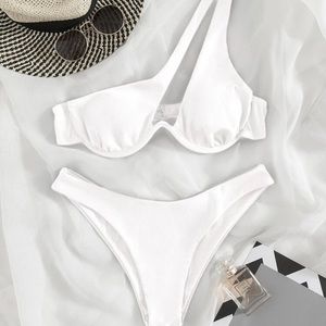 Shein Rib Underwire One Shoulder Bikini Swimsuit
